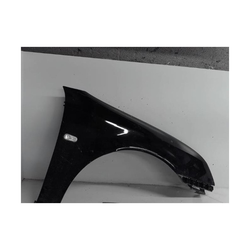 Aile avant droit SAAB 9.3 2