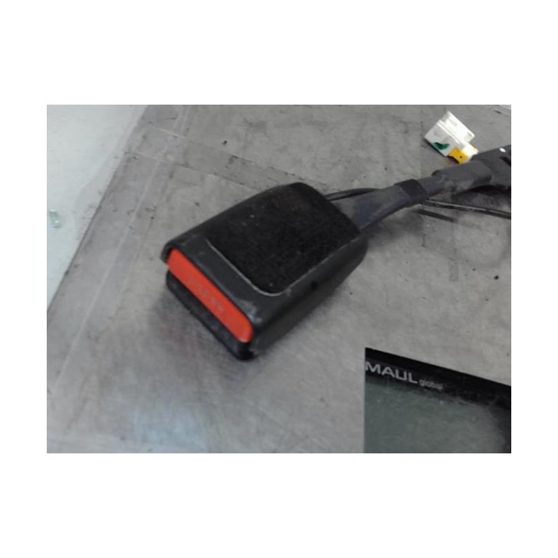 Attache ceinture avant gauche CITROEN C4 2