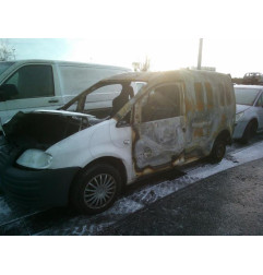 Alternateur VOLKSWAGEN CADDY 3 Photo n°6