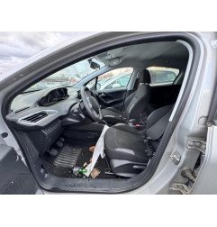 Crochet de remorquage PEUGEOT 208 1 Photo n°10