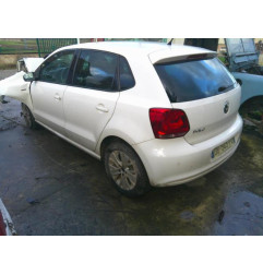 Compresseur clim VOLKSWAGEN POLO 5 Photo n°7