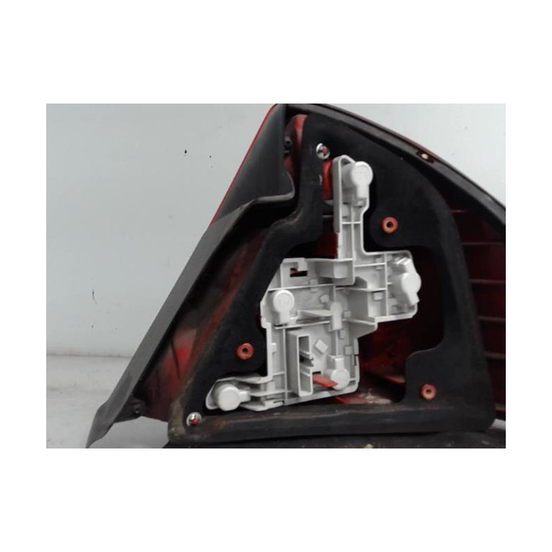 Feu arriere principal gauche (feux) FORD MONDEO 2