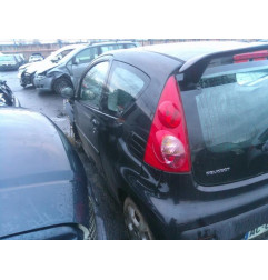 Compresseur clim PEUGEOT 107 Photo n°7