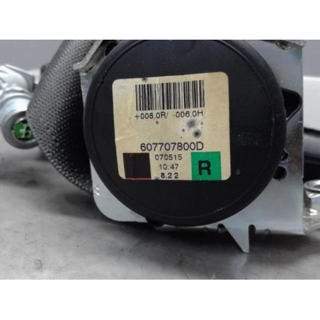 Ceinture avant droit OPEL CORSA D Photo n°1