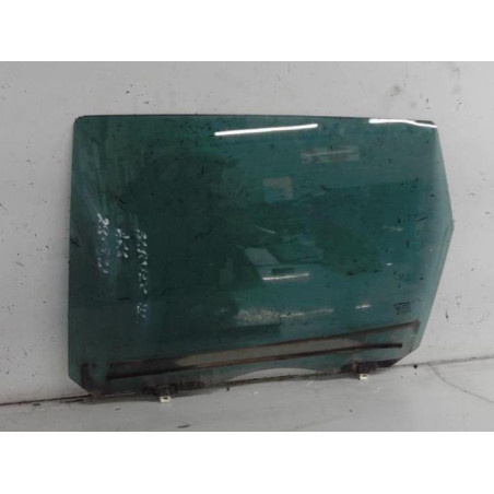 Vitre arriere gauche RENAULT SCENIC 3
