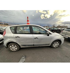 Feu arriere secondaire droit (feux) RENAULT SCENIC 3 Photo n°8