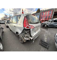 Feu arriere secondaire droit (feux) RENAULT SCENIC 3 Photo n°10