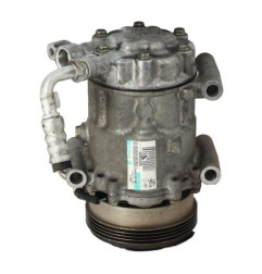 Compresseur clim PEUGEOT 206 Photo n°1