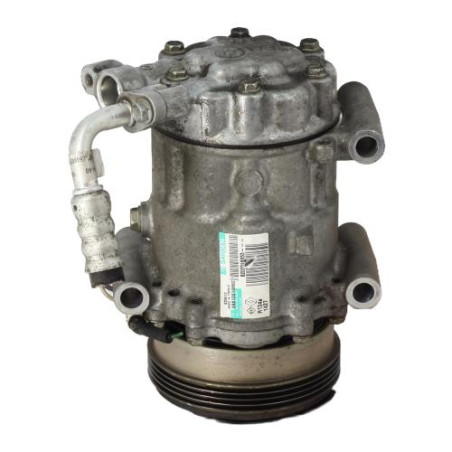 Compresseur clim PEUGEOT 206 Photo n°1