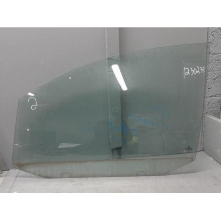 Vitre avant gauche VOLKSWAGEN TOURAN 1