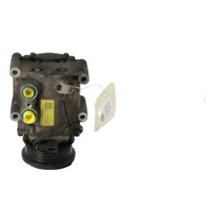Compresseur clim FORD FIESTA 5 Photo n°1