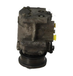 Compresseur clim FORD FIESTA 5 Photo n°4