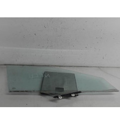 Vitre avant gauche HONDA CIVIC 8