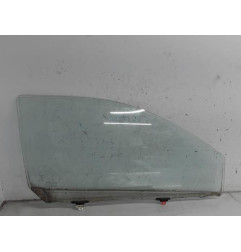 Vitre avant droit TOYOTA YARIS 1 Photo n°1
