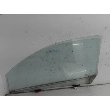 Vitre avant droit TOYOTA YARIS 1