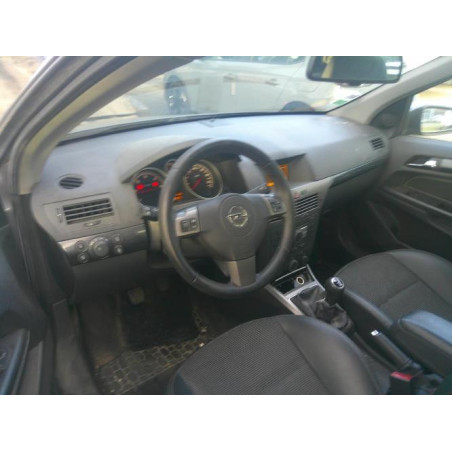 Aile avant gauche OPEL ASTRA H