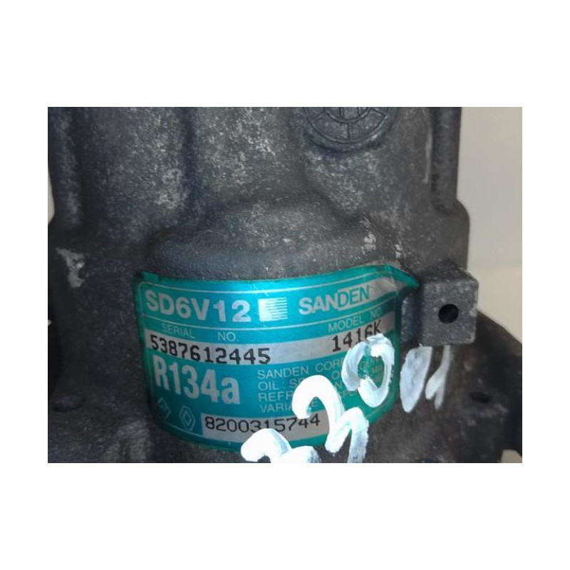 Compresseur clim RENAULT CLIO 2