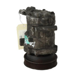 Compresseur clim RENAULT CLIO 2 Photo n°3