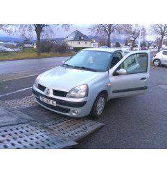 Compresseur clim RENAULT CLIO 2 Photo n°9