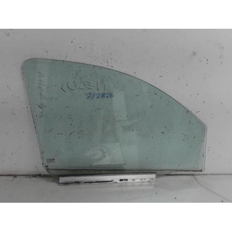 Vitre avant gauche OPEL COMBO C