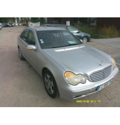 Pare choc arriere MERCEDES CLASSE C 203 Photo n°6