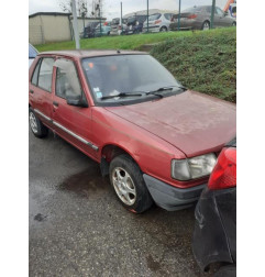 Calandre PEUGEOT 309 Photo n°6