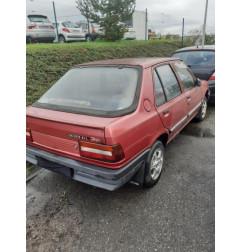 Feu arriere principal droit (feux) PEUGEOT 309 Photo n°4