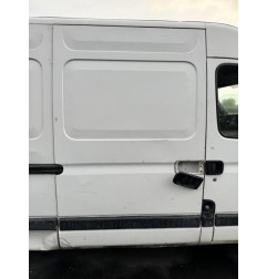 Porte avant droit RENAULT MASTER 2 Photo n°13