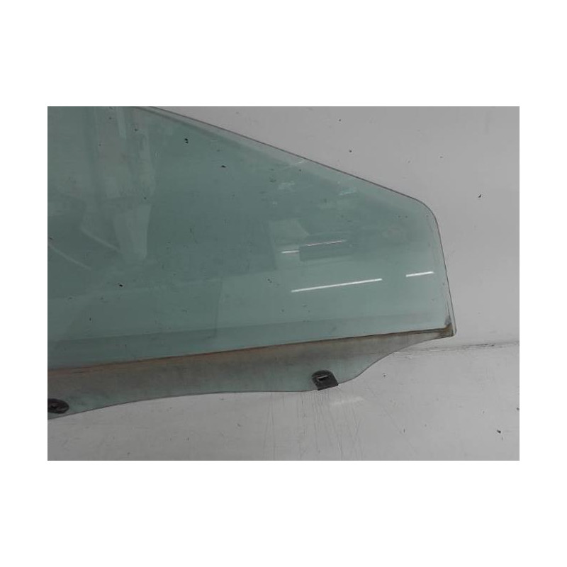 Vitre avant droit CITROEN C4 CACTUS