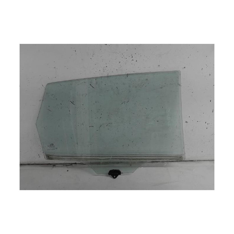 Vitre arriere gauche KIA CEE-D 1