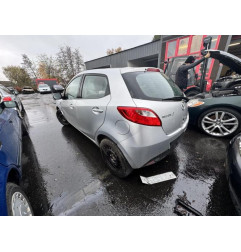 Feu arriere principal droit (feux) MAZDA 2 2 Photo n°7