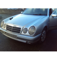 Feu arriere principal droit (feux) MERCEDES CLASSE E 210 Photo n°10