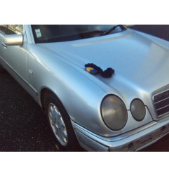 Feu arriere principal droit (feux) MERCEDES CLASSE E 210 Photo n°11