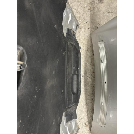 Capot MERCEDES CLASSE E 210 Photo n°1