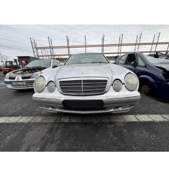 Feu arriere principal droit (feux) MERCEDES CLASSE E 210 Photo n°7