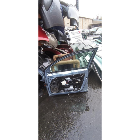 Porte avant droit VOLKSWAGEN PASSAT 5 Photo n°1