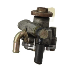 Pompe de direction VOLKSWAGEN GOLF 4 Photo n°1