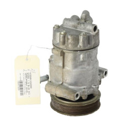 Compresseur clim NISSAN NV250 Photo n°3