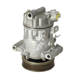 Compresseur clim NISSAN NV250 Photo n°4