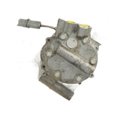 Compresseur clim NISSAN NV250 Photo n°5