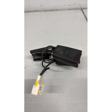 Attache ceinture arriere droit DS DS4 1 Photo n°1