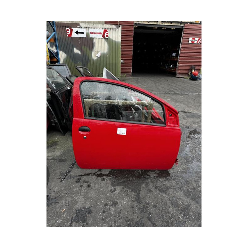 Porte avant droit TOYOTA AYGO 1