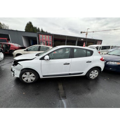 Demarreur RENAULT MEGANE 3 Photo n°9