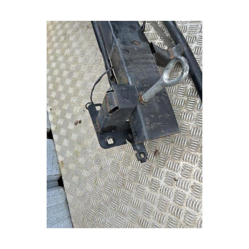 Renfort pare choc avant (traverse) DODGE AVENGER