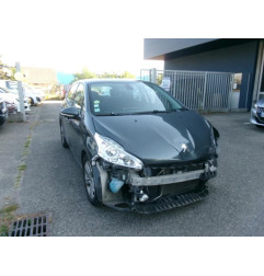 Vitre arriere gauche PEUGEOT 208 1 Photo n°3