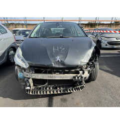 Vitre arriere gauche PEUGEOT 208 1 Photo n°8