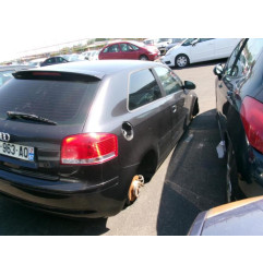 Porte avant droit AUDI A3 2 Photo n°8