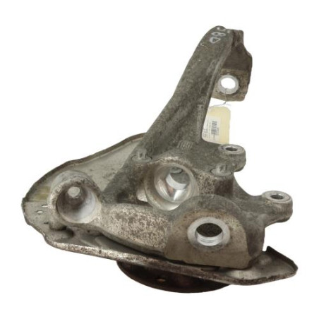 Moyeu avant droit MERCEDES CLASSE C 205