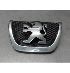 Sigle de calandre PEUGEOT 207 Photo n°1