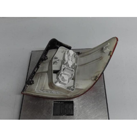 Feu arriere principal gauche (feux) MERCEDES CLASSE B 245